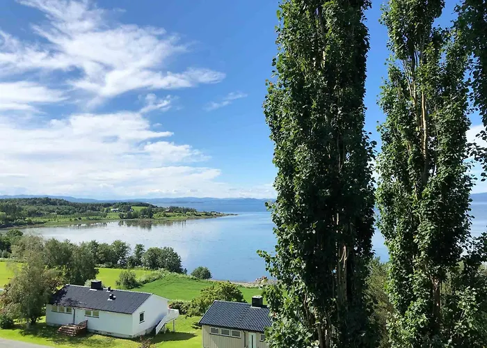 Sund Sommerhotell, Inderoy Hotel