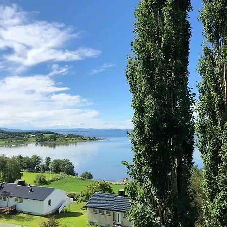 Sund Sommerhotell, Inderoy Hotel